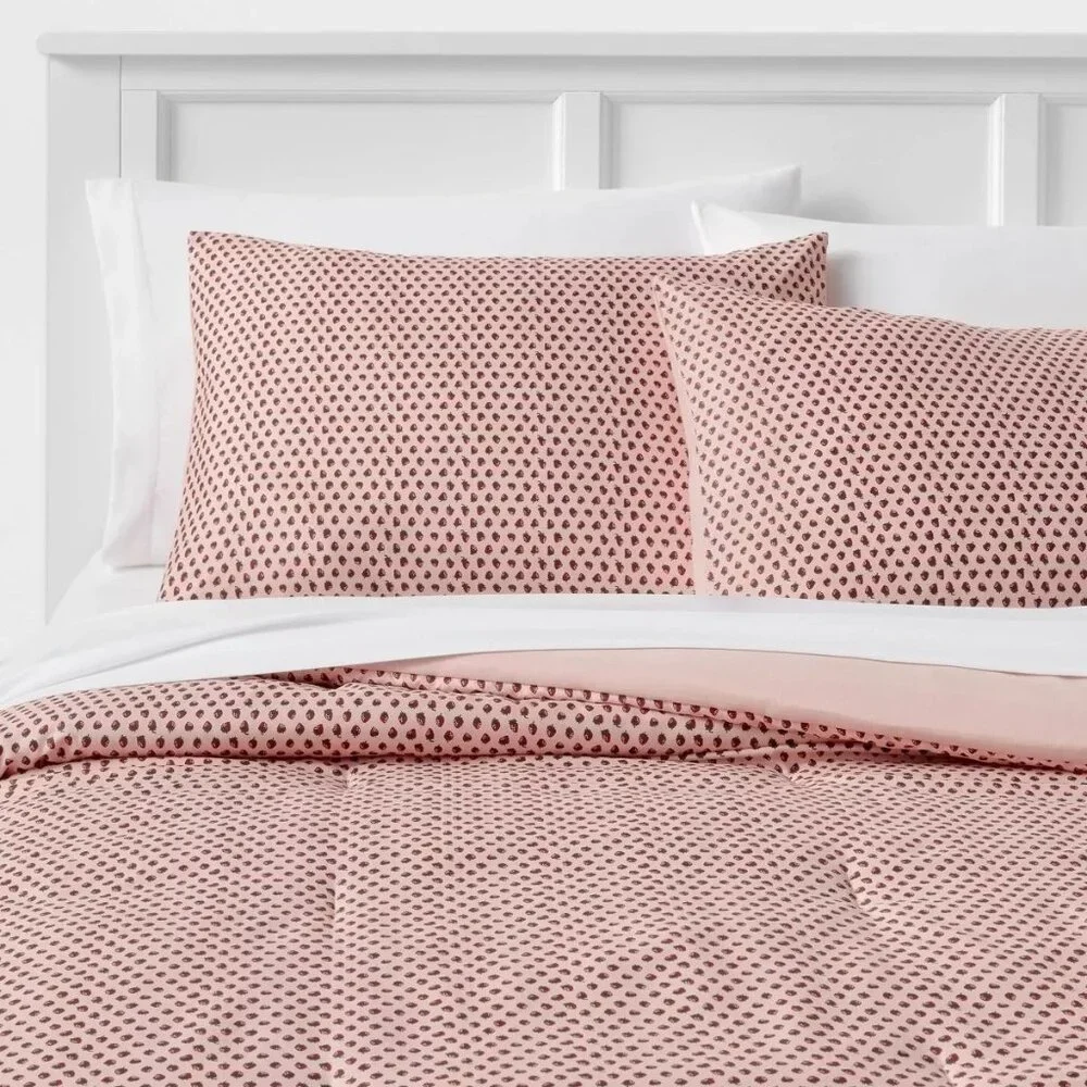 7pc Queen Strawberry Print Comforter & Sheet Set - Room Essentials - Target 2023